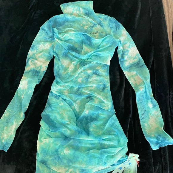 Off-white long sleeve tie-dye mesh dress in light blue. - Picture 5 of 5